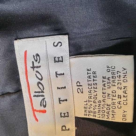Talbots Petites Black Button Down Wrinkle Resistant Top or Light Jacket Size 2P - Picture 6 of 12